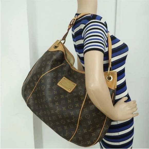 LOUIS VUITTON MONOGRAM GALLERIA GM SHOULDER BAG with Certificate of Authenticity - Picture 14 of 15